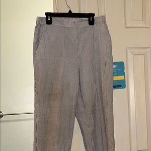 Women's Striped Capris - Black and White